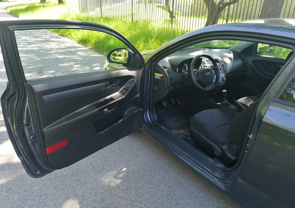 Kia Ceed cena 14500 przebieg: 279192, rok produkcji 2009 z Kraków małe 137